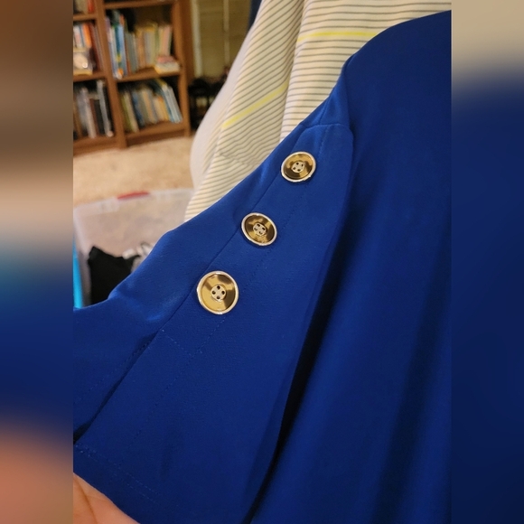 89th + Madison 3X Blue Blouse - Picture 3 of 5